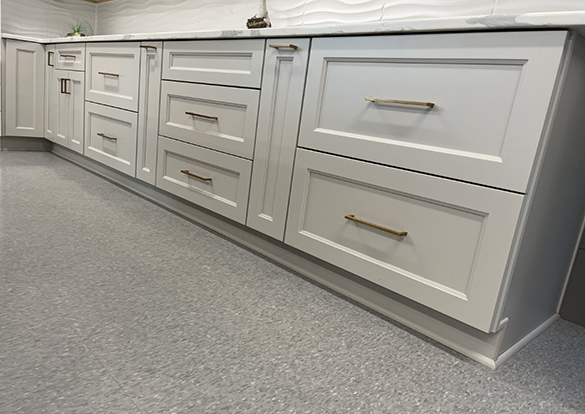 Escada Dove cabinets